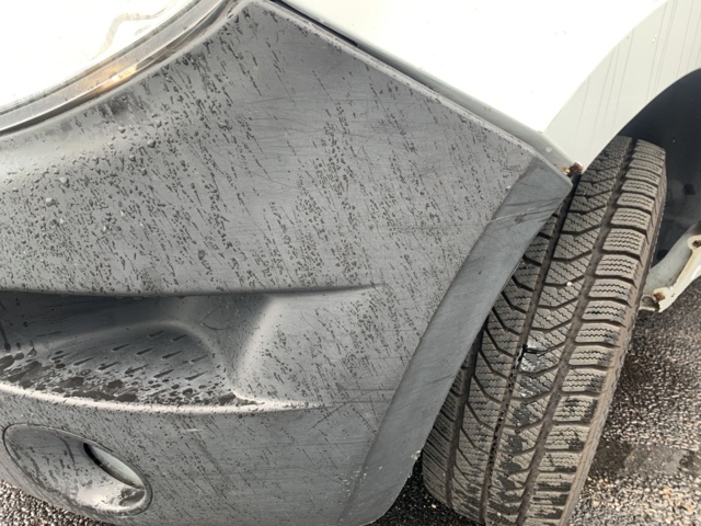 1044538-66 Renault Master Chassis Cab 3.5 T 2.3 dCi - 2012