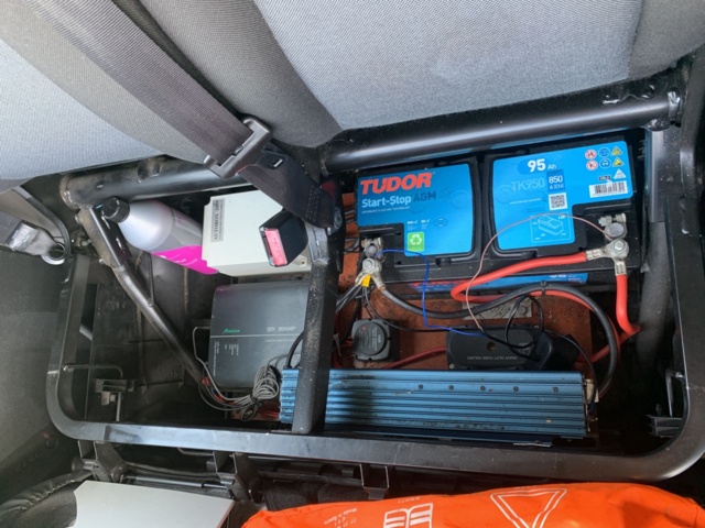 1044538-79 Renault Master Chassis Cab 3.5 T 2.3 dCi - 2012