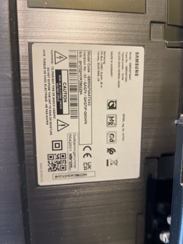 1023761-4 TV Samsung 65" with floor stand