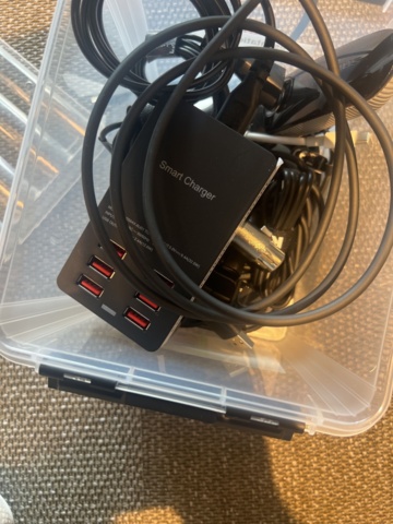 1023938-6 Presentation equipment