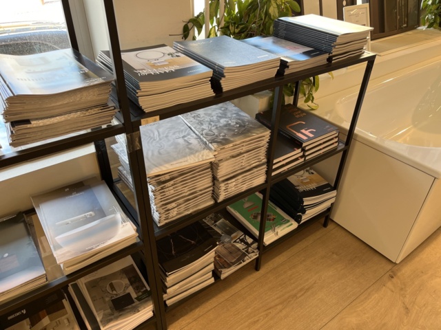 963437-3 Shop shelves, 7 sections