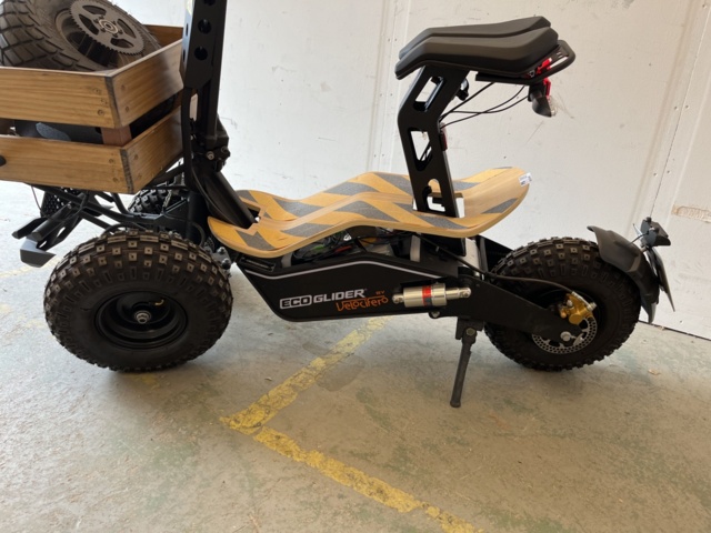 963548-8 Trehjulig elmoped, Ecoglider by Velocifero fcity MT1 Trio Road