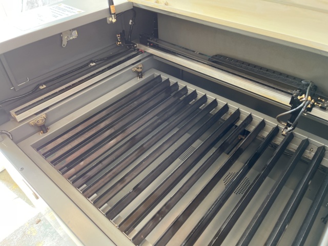 963555-7 Redsail Laser X700 with several accessories