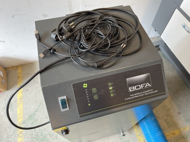 963555-26 Redsail Laser X700 with several accessories