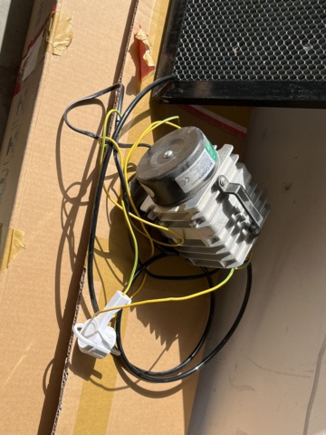 963555-32 Redsail Laser X700 with several accessories