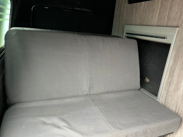 213411-16 Mercedes-Benz Vito 115 CDI hemmabyggd husbil 2005