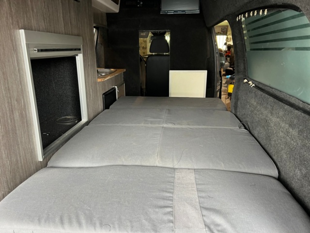 213411-17 Mercedes-Benz Vito 115 CDI hemmabyggd husbil 2005