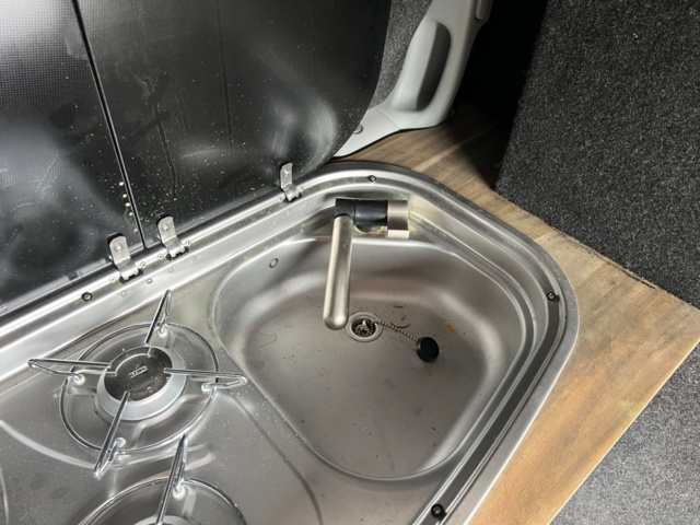 213411-24 Mercedes-Benz Vito 115 CDI hemmabyggd husbil 2005