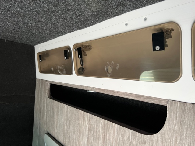 213411-25 Mercedes-Benz Vito 115 CDI hemmabyggd husbil 2005