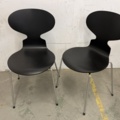 963560-3 Table & 4 chairs, Mio & Fritz Hansen