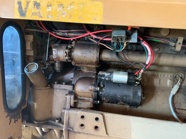 899086-6 Valmet 700 tractor