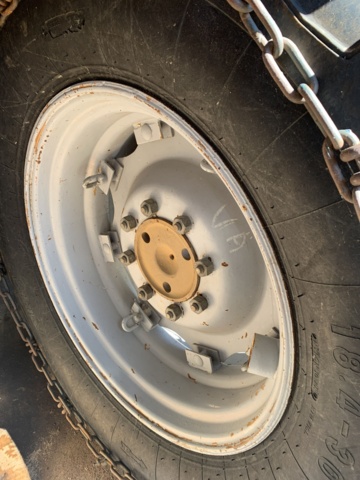 899086-13 Valmet 700 tractor