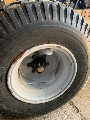 899086-31 Valmet 700 tractor