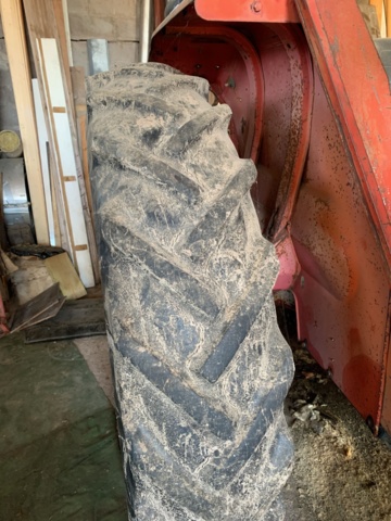 899087-8 MASSEY-FERGUSON 165 ALLM & Bergsjö loader 108