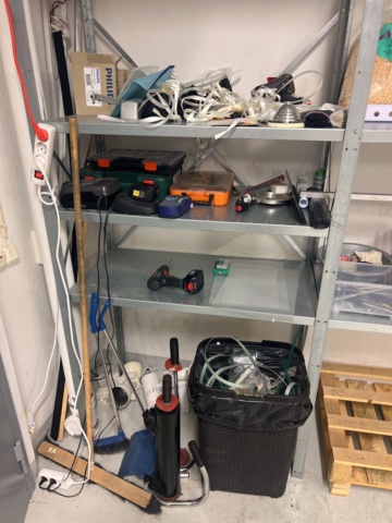 1022288-2 Sheet shelves 7 sect and tools