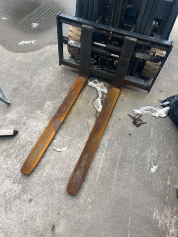 1050161-5 Eltruck Toyota 15 RTM 180081922 annans ägo