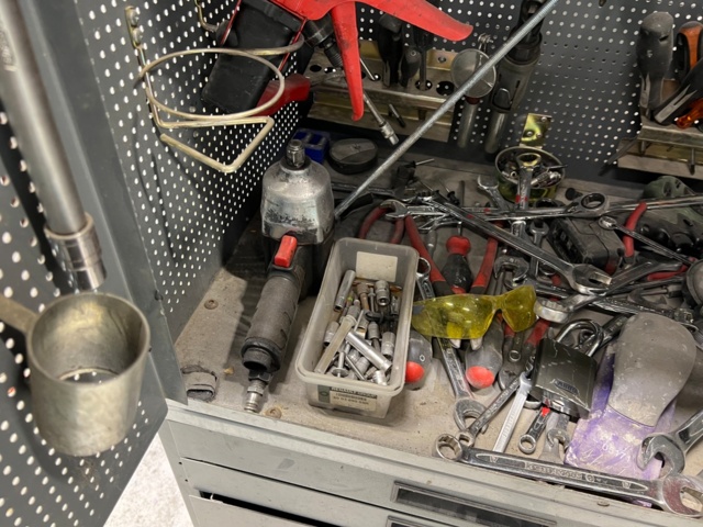 1050104-5 Tool trolley