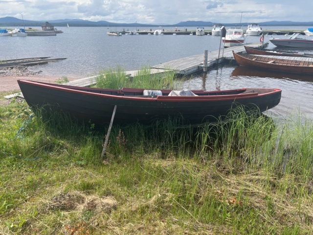 897381-2 Mahogany boat 5 with Solo 1 cyl 4 stroke