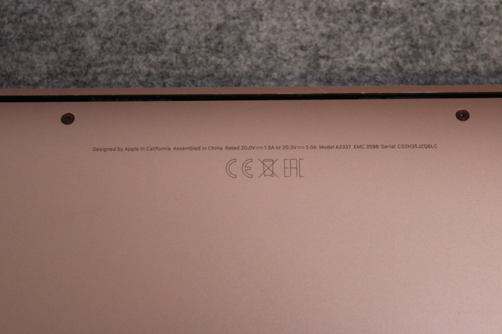 962894-12 Apple MacBook Air "M1" 8 CPU/7 GPU 13" 2020