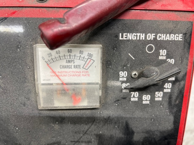 1050095-5 Battery charger MAC Tools