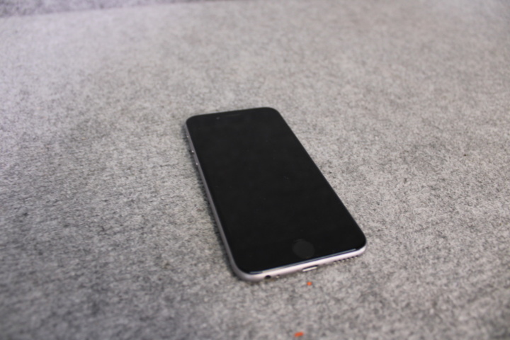 962910-3 Apple iPhone 6