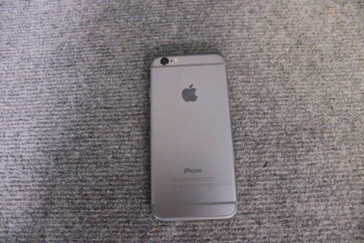 962910-1 Apple iPhone 6