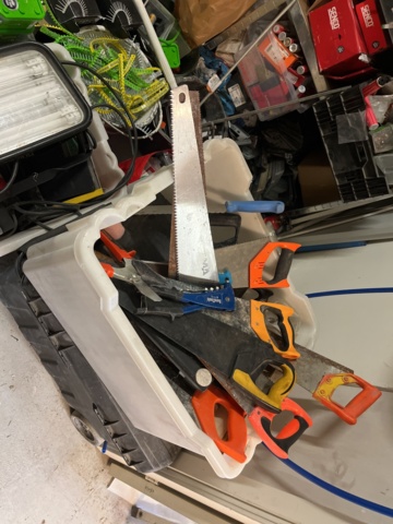 963607-7 Large collection of construction related items