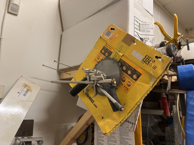 963607-21 Large collection of construction related items