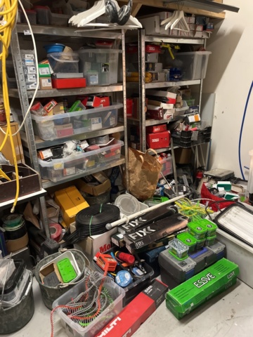 963607-25 Large collection of construction related items