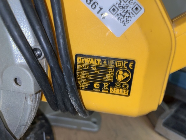 963614-6 Miter saw DeWalt DW777
