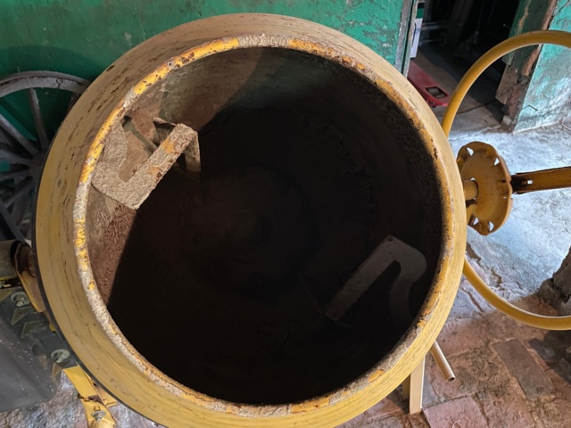 1054892-4 Alko cement mixer