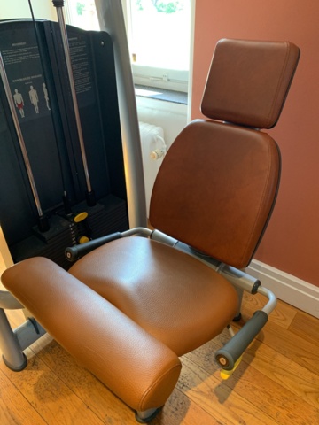 993055-5 Gym machine TechnoGym Leg Extension