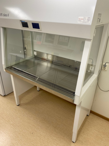 Safety bench Nino Safe class 2 Pro 1200 - PS Auction - We value the ...