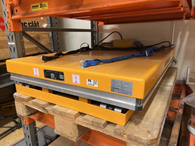 1022356-1 Lift table, 1000kg