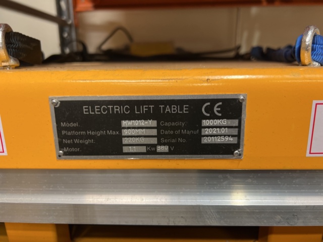 1022356-3 Lift table, 1000kg