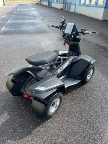 1022390-5 Elfyrhjuling Ellwee testfordon