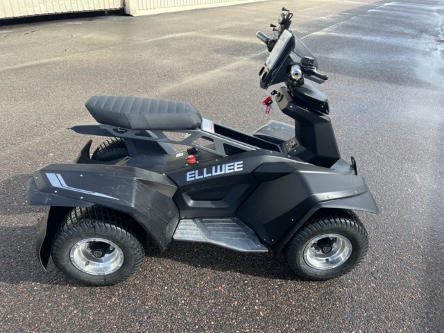 1022390-6 Elfyrhjuling Ellwee testfordon