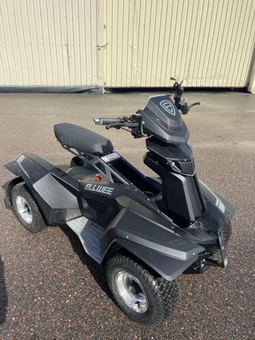 1022390-7 Elfyrhjuling Ellwee testfordon