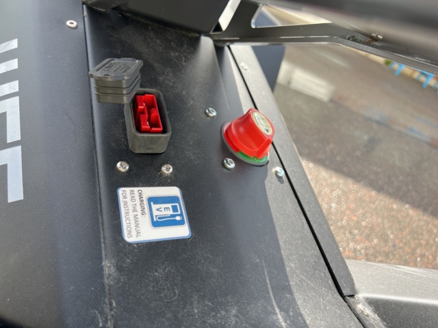 1022390-10 Elfyrhjuling Ellwee testfordon