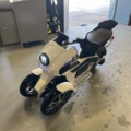 1022391-1 iTANK electric scooter
