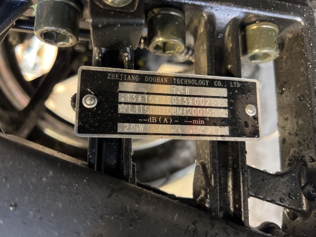 1022391-9 iTANK electric scooter