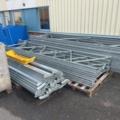 1022401-9 Pallet stall with sliding places