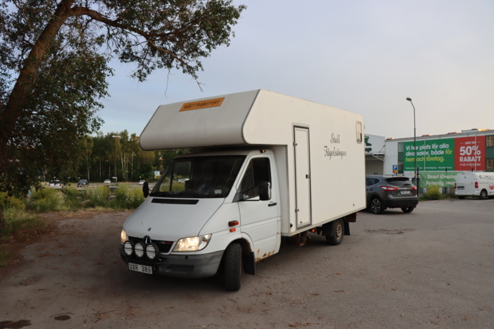 1056714-1 Mercedes-Benz Sprinter 316 CDI -03 Horse transport