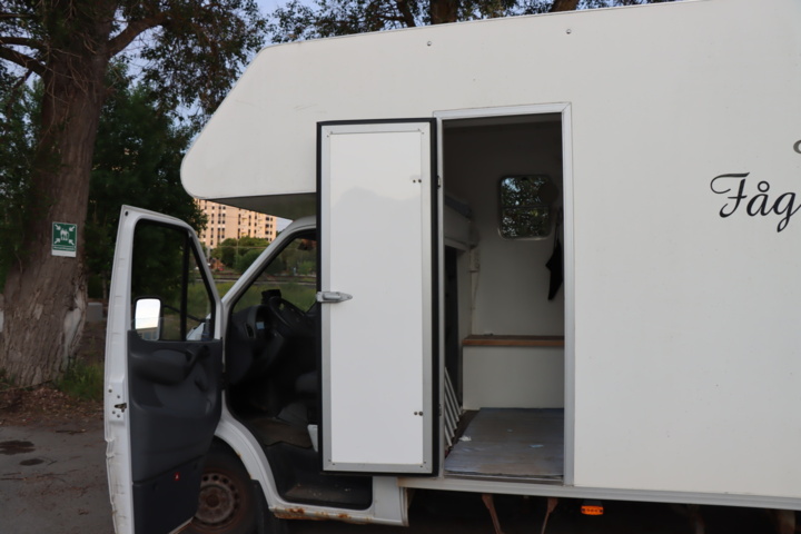 1056714-35 Mercedes-Benz Sprinter 316 CDI -03 Horse transport