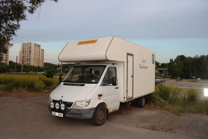 1056714-49 Mercedes-Benz Sprinter 316 CDI -03 Horse transport