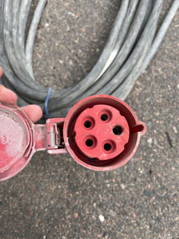 1013189-4 25m cable 32A 3-phase