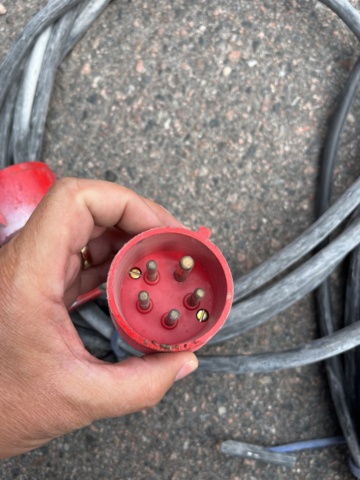 1013194-4 30m cable 16A 3-phase