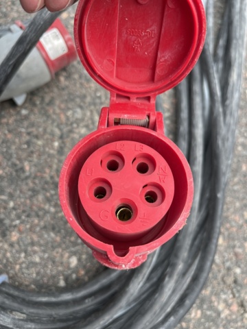 1013194-5 30m cable 16A 3-phase