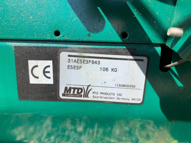 1035576-10 Snöslunga MTD Yard-Man