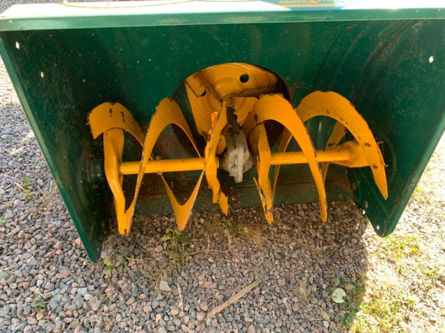 1035576-3 Snöslunga MTD Yard-Man